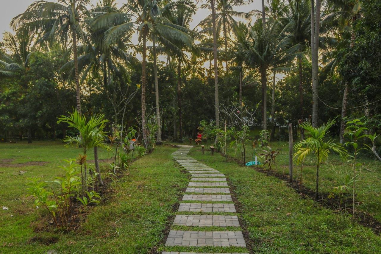 Lendang Eco Lodge Senggigi Exterior photo